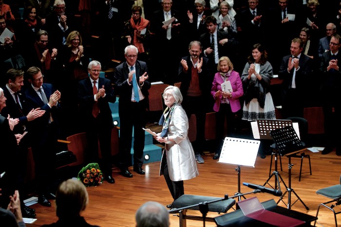 Barbara Lambrecht-Schadeberg im Kammermusiksaal des Beethoven-Hauses, Foto: Mani Wollner, Remagen