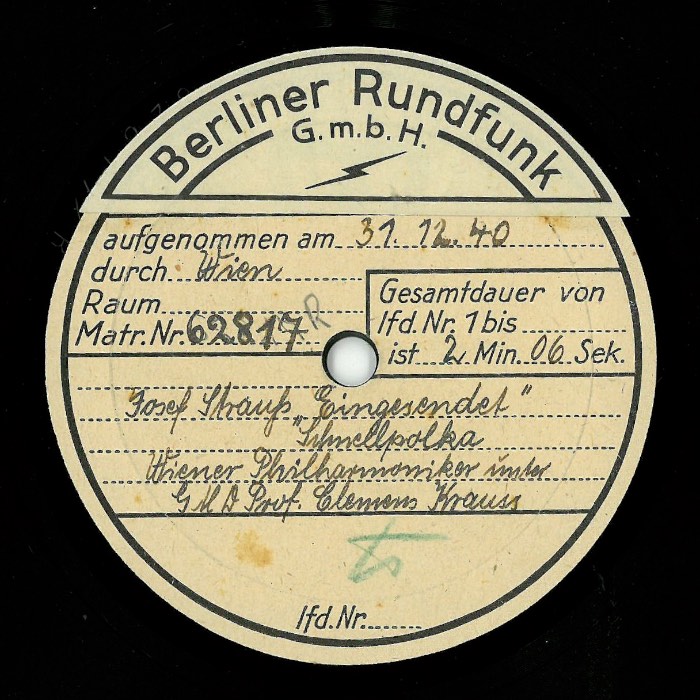 Musikaufnahme vom 31.12.1940 mit nachträglich aufgeklebtem Label der Berliner Rundfunk GmbH, Foto: DRA