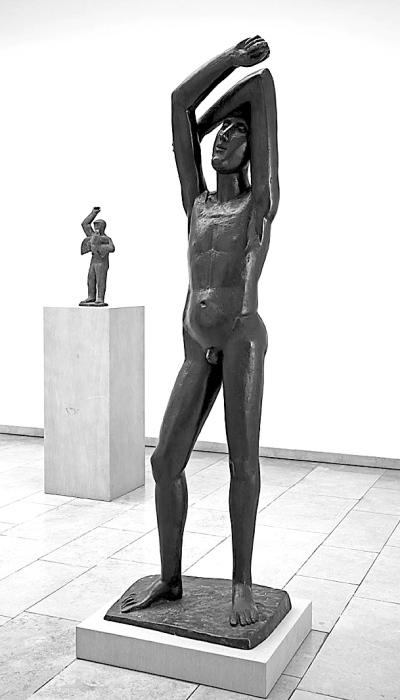 Waldemar Grzimek, Stehender Knabe II, 1950, Bronze, © Gerhard-Marcks-Haus, Bremen