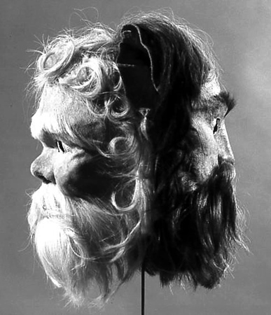 Gérard Seiterle, Modell einer griechischen Theatermaske, © Foto: Winckelmann-Museum, Stendal