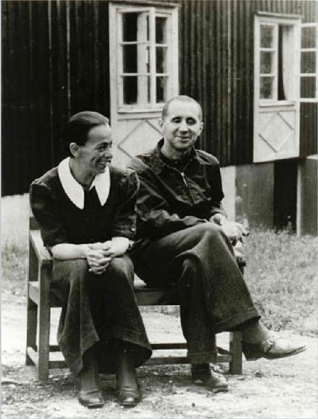 Helene Weigel und Bertolt Brecht, Lidingö, 1939, Foto: Akademie der Künste, Berlin, Bertolt–Brecht–Archiv