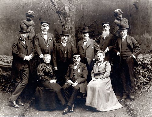 Mitarbeiter des Goethe-Hauses, 1913, Foto: Freies Deutsches Hochstift
