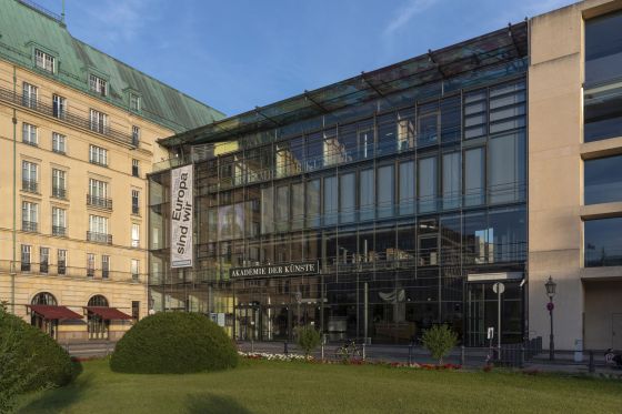 Akademie der Künste Fassade von rechts © Erik-Jan Ouwerkerk