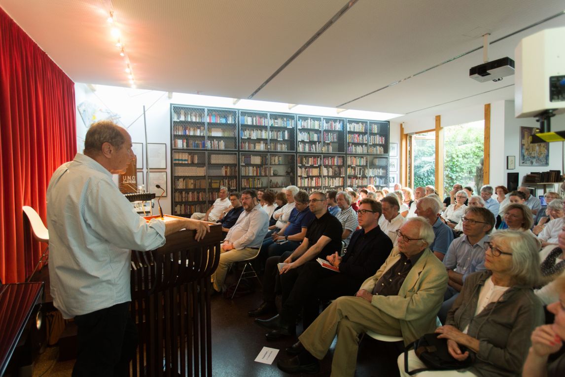 Lesung im Lyrik Kabinett © Wolf Heider-Sawall