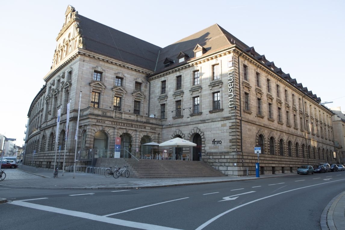 Museum für Kommunikation, Museumsgebäude, © Museumsstiftung für Post und Telekommunikation, Foto: Michael Ehrhart